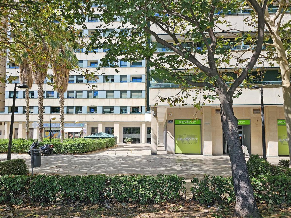 Apartamentos Las Ciencias V Valencia Eksteriør bilde